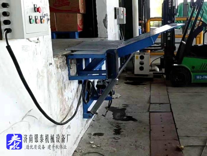 壁挂式登车桥图片_壁挂式登车桥图片高清大全