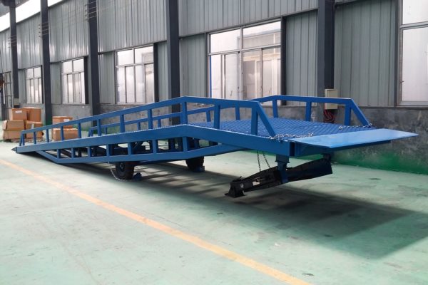 液压登车桥结构图