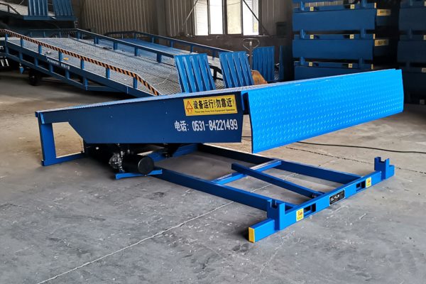 液压式登车桥结构图